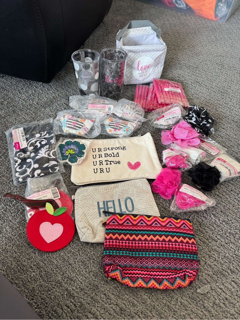 thirty-one Accessory Bundle (new items)